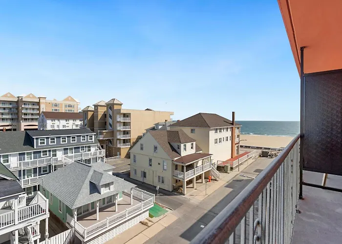 Americana Motor On Boardwalk * Ocean City