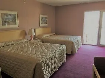 Americana Motor On Boardwalk Hotel *
